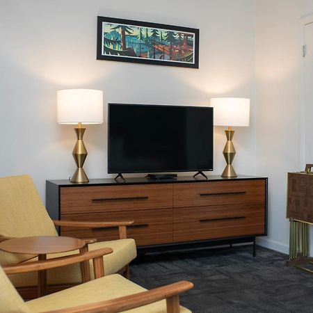 Sapphire Motel Midtown Bozeman Bagian luar foto