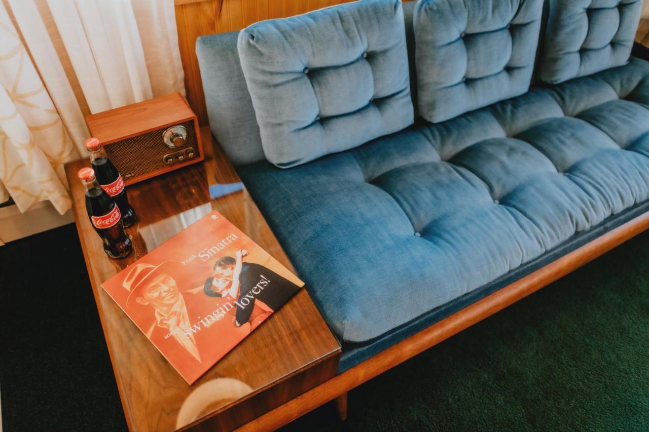 Sapphire Motel Midtown Bozeman Bagian luar foto