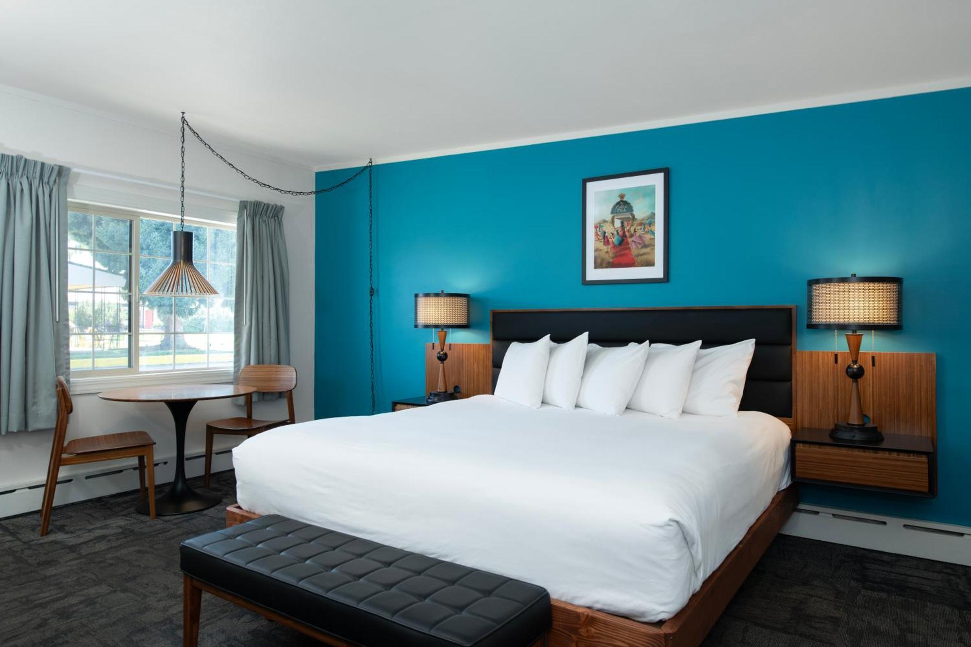 Sapphire Motel Midtown Bozeman Bagian luar foto
