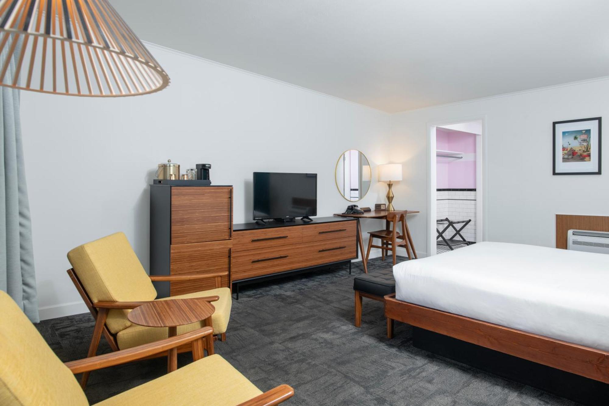Sapphire Motel Midtown Bozeman Bagian luar foto