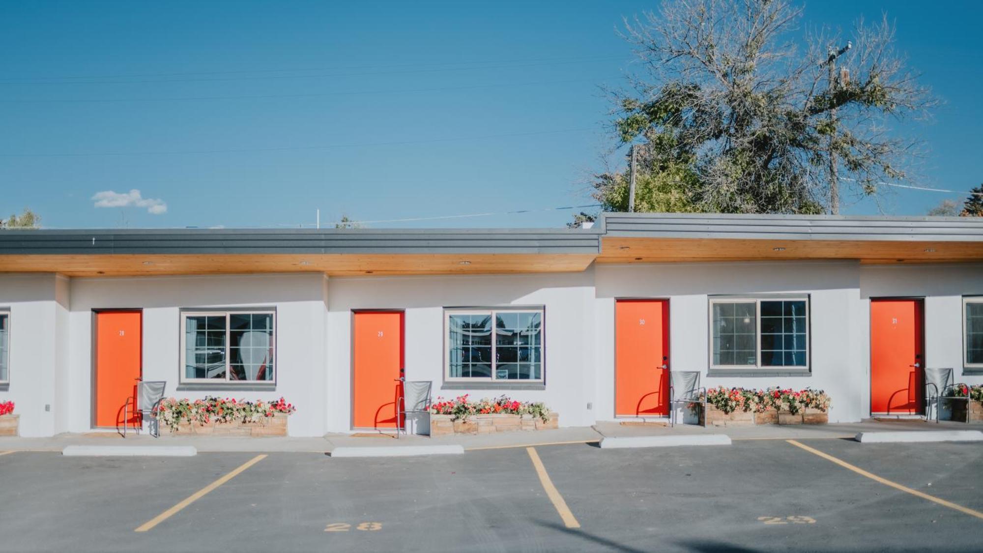 Sapphire Motel Midtown Bozeman Bagian luar foto
